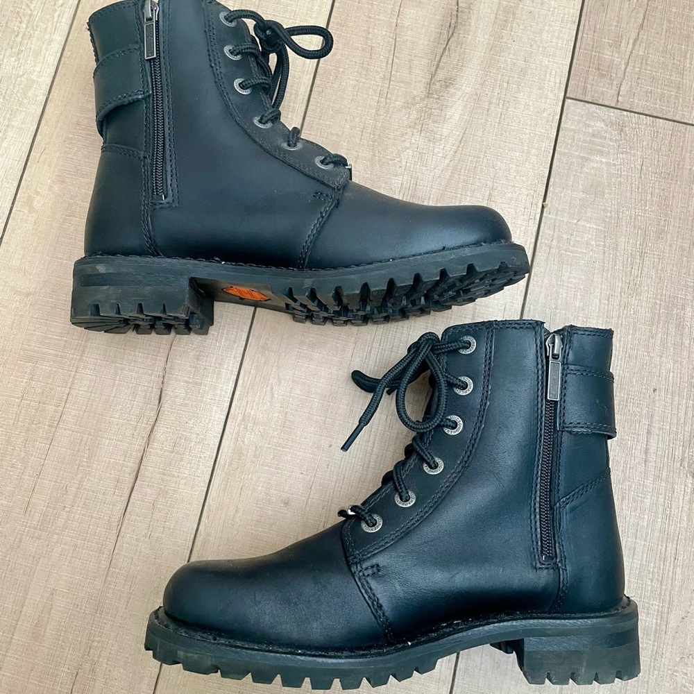 Harley-Davidson Women's Black Leather Boots - Picture 3 of 5